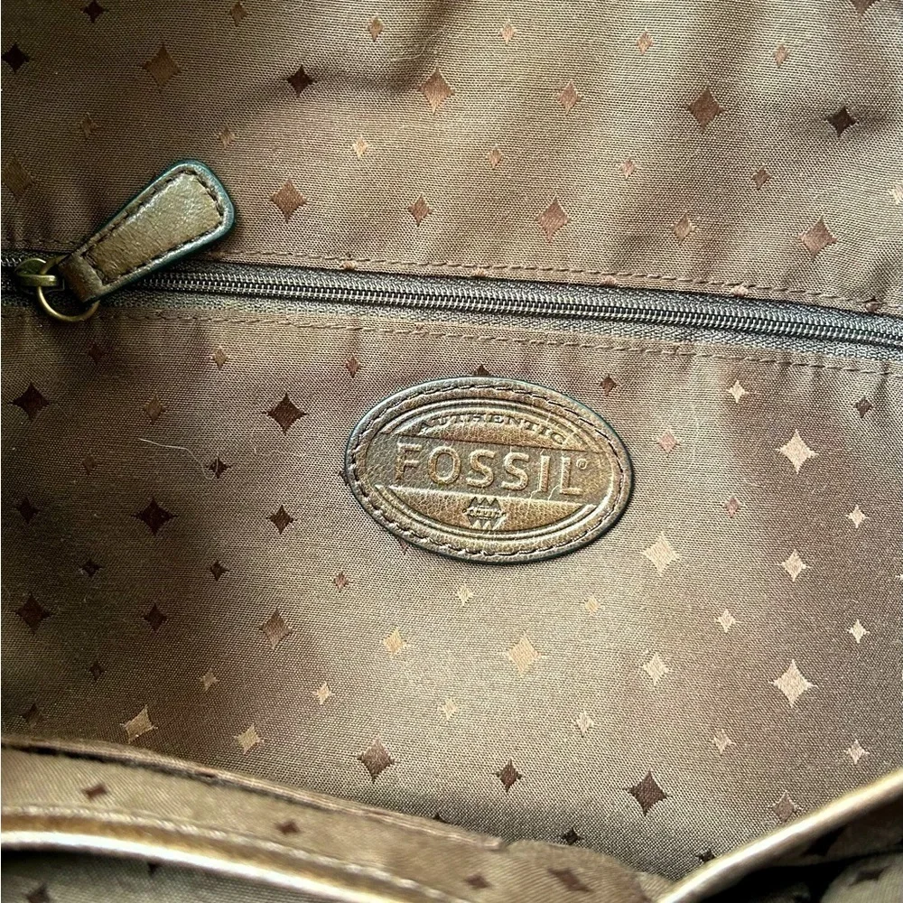 Vintage Fossil Leather Shoulder Bag